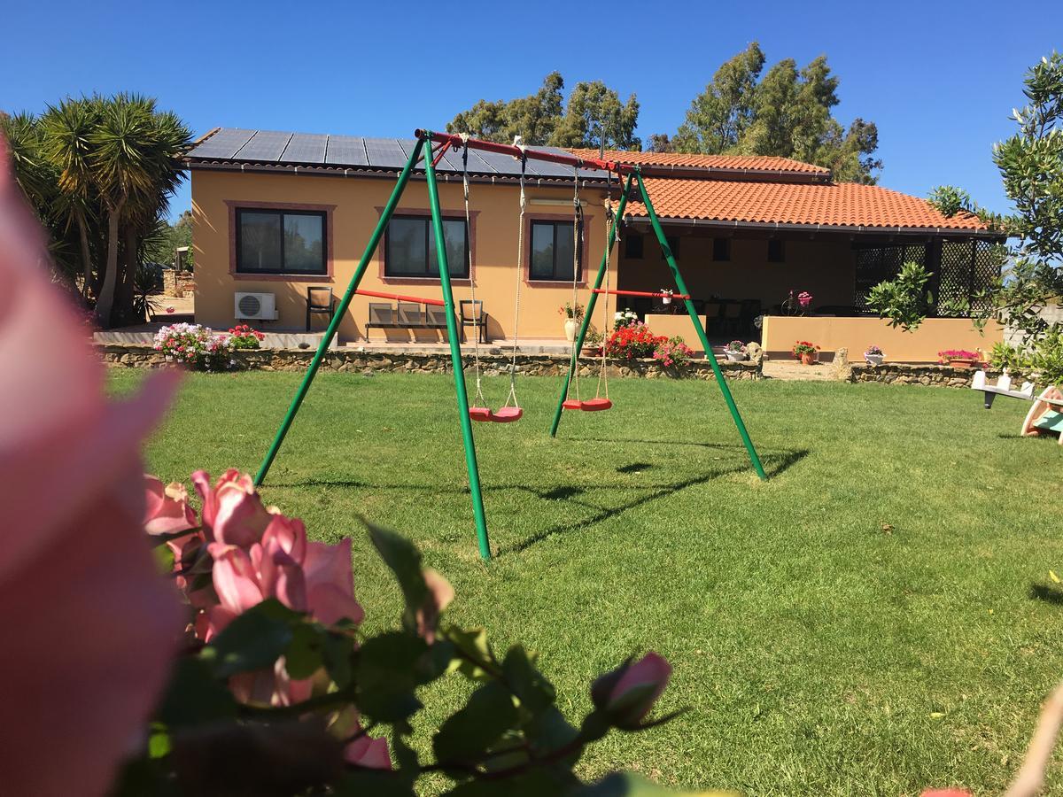 Agriturismo Sechi Campanedda Exterior foto